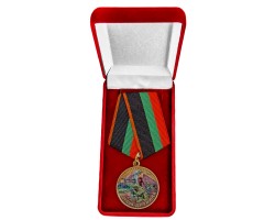 Новинка. Медаль участнику боев за Дзержинск (Торецк) 2024-2025 в бархатистом футляре №1855