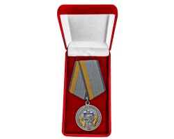 Медаль за бескорыстную помощь воинам России 