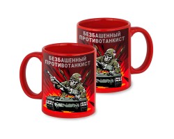 Красная керамическая кружка 