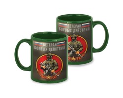 Зеленая керамическая кружка 