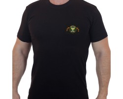 Черная крутая футболка с вышитым шевроном войска ПВО