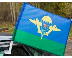 Флаг Воздушно-десантных войск СССР на машину №9011