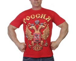Красная футболка с гербом РФ