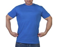 Однотонная футболка василькового цвета