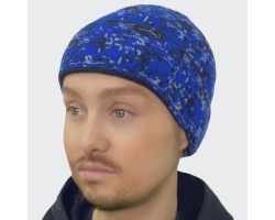 Тёмно-синяя мужская шапка с оригинальным рисунком