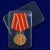 Медаль "Выпускнику Суворовского военного училища" на подставке