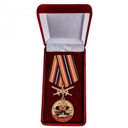 Медаль "За службу в 12 ГУМО" с мечами в бархатном футляре