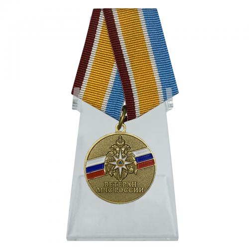 Медаль "Ветеран МЧС России" на подставке