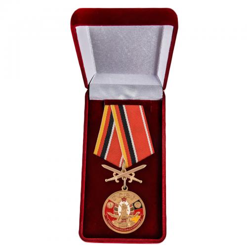 Медаль "За службу в ГСВГ" с мечами в бархатном футляре